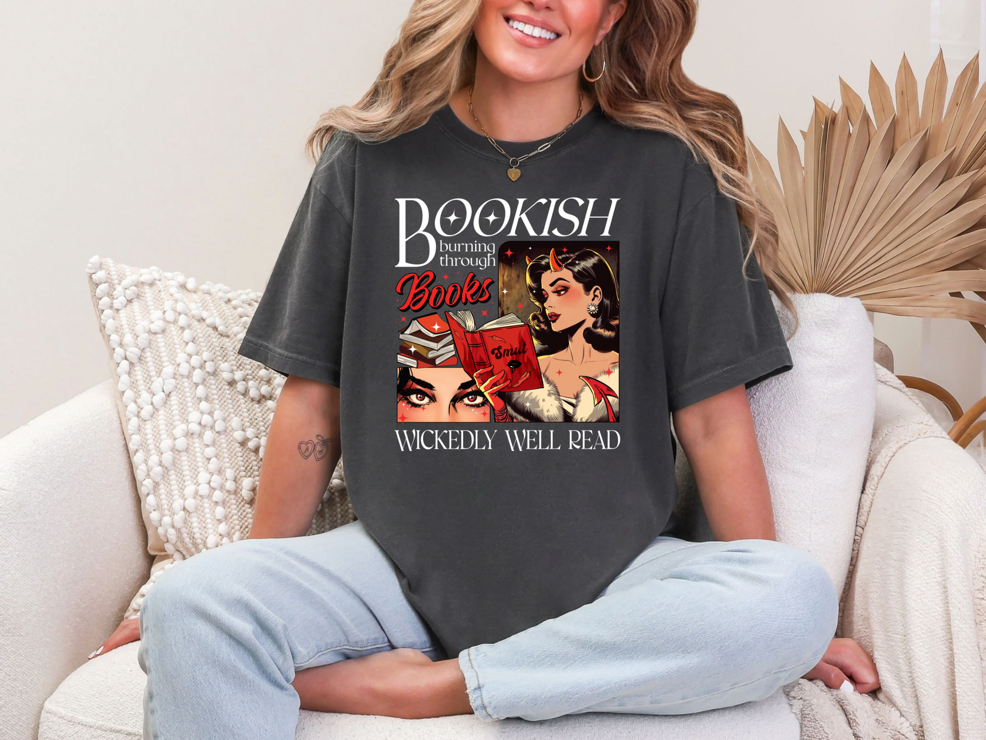 Bookish - Wickedly Well Read - Comfort Colors Tshirt