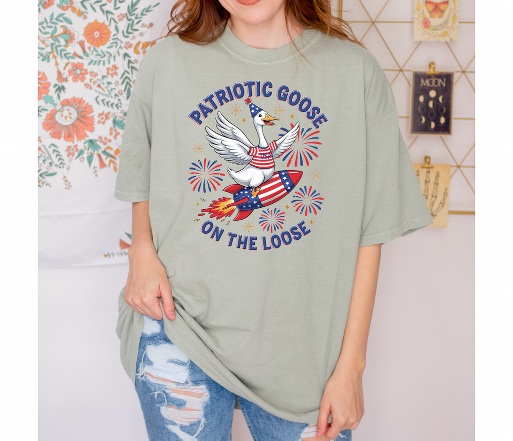 4th of July Patriotic Goose Comfort Colors Tshirt & Tank