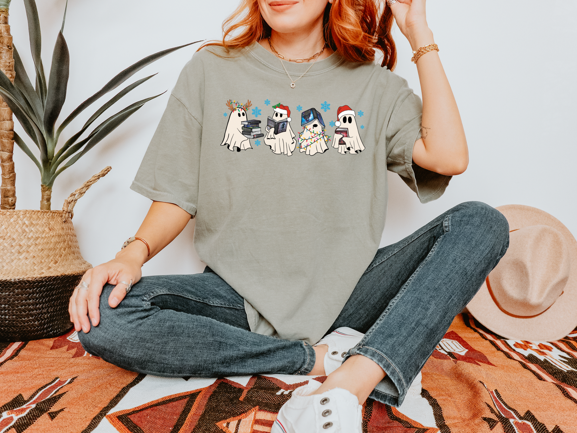 Throne of Glass Holiday Ghosts Comfort Colors Tshirt