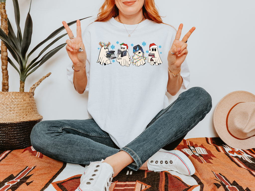 Throne of Glass Holiday Ghosts Comfort Colors Tshirt